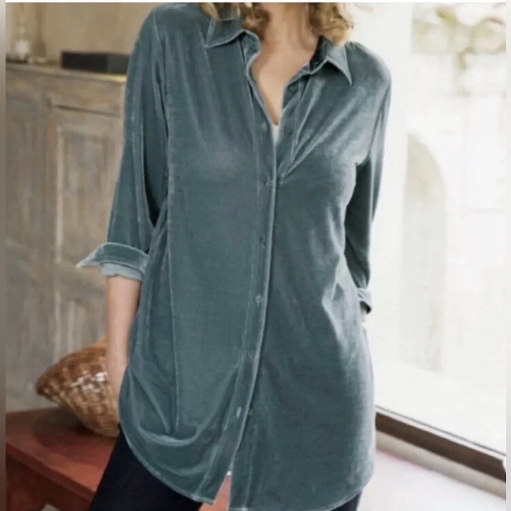 Soft surroundings Soft Gray Velvet Long sleeve Blouse  size M